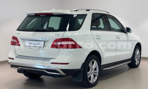Buy Used Mercedes‒Benz ML-Class White Car in Maputo in Maputo Buy Used Mercedes‒Benz ML-Class White Car in Maputo in Maputo