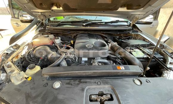 Buy Used Mazda BT-50 Silver Car in Maputo in Maputo Buy Used Mazda BT-50 Silver Car in Maputo in Maputo