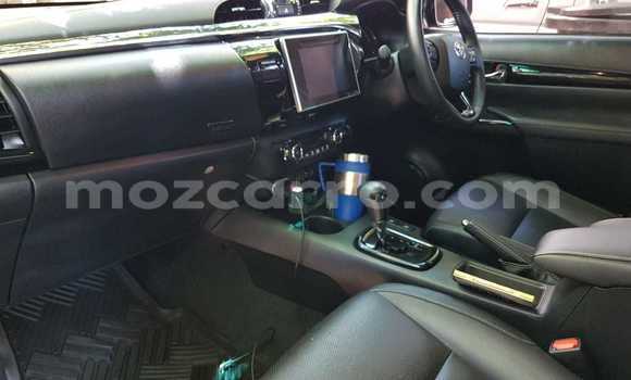 Buy Used Toyota Hilux Red Car in Maputo in Maputo Buy Used Toyota Hilux Red Car in Maputo in Maputo