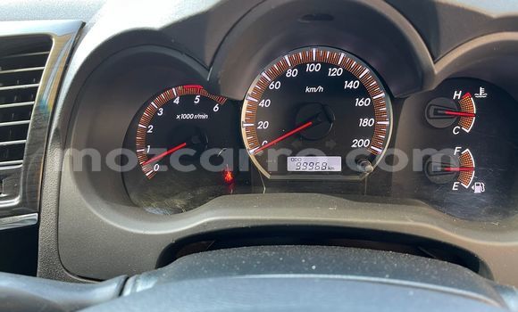 Nunua Ilio tumika Toyota Hilux Nyeupe Gari ndani ya Maputo nchini Maputo Nunua Ilio tumika Toyota Hilux Nyeupe Gari ndani ya Maputo nchini Maputo