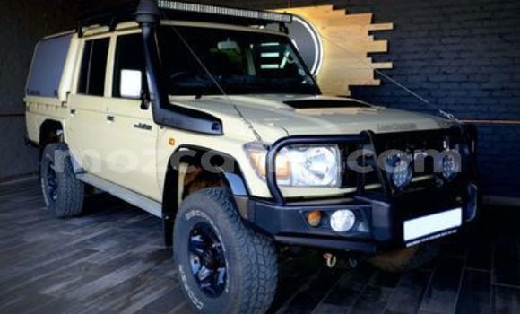 Tenga Tsaru Toyota Land Cruiser Bhurawuni Mota in Maputo in Maputo Tenga Tsaru Toyota Land Cruiser Bhurawuni Mota in Maputo in Maputo