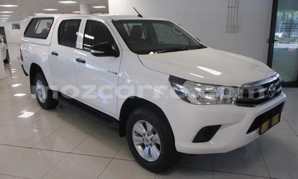 Buy Used Toyota Hilux White Car in Maputo in Maputo Buy Used Toyota Hilux White Car in Maputo in Maputo