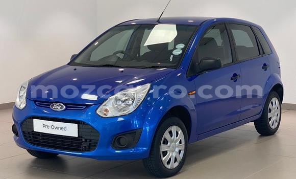 Comprar Usado Ford Fiesta Azul Carro em Maputo em Maputo