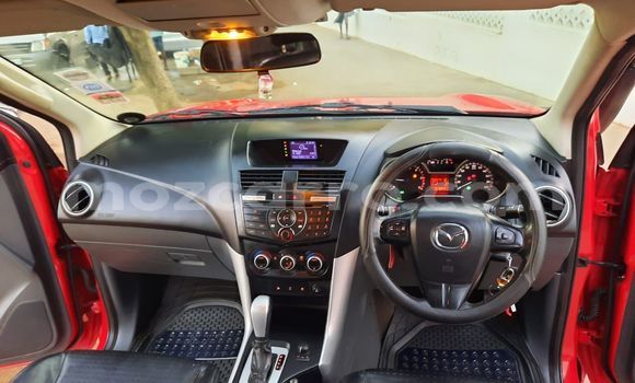 Nunua Ilio tumika Mazda BT-50 Nyekundu Gari ndani ya Maputo nchini Maputo Nunua Ilio tumika Mazda BT-50 Nyekundu Gari ndani ya Maputo nchini Maputo