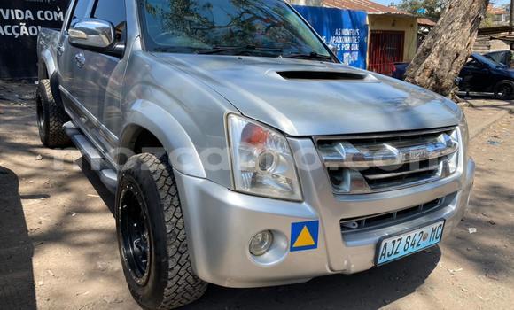 Nunua Ilio tumika Isuzu KB Fedha Gari ndani ya Maputo nchini Maputo