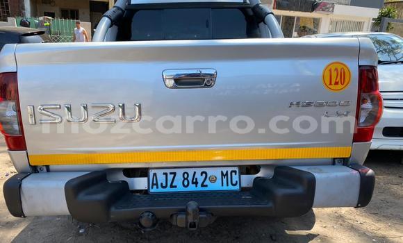 Nunua Ilio tumika Isuzu KB Fedha Gari ndani ya Maputo nchini Maputo Nunua Ilio tumika Isuzu KB Fedha Gari ndani ya Maputo nchini Maputo