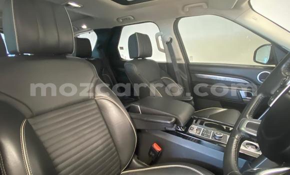 Buy Used Land Rover Discovery White Car in Mocambique in Nampula Buy Used Land Rover Discovery White Car in Mocambique in Nampula