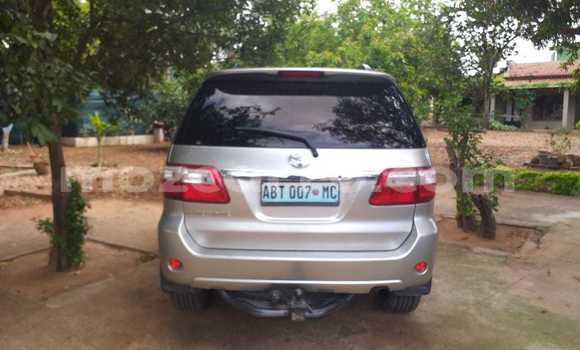 Nunua Ilio tumika Toyota Fortuner Nyingine Gari ndani ya Maputo nchini Maputo Nunua Ilio tumika Toyota Fortuner Nyingine Gari ndani ya Maputo nchini Maputo