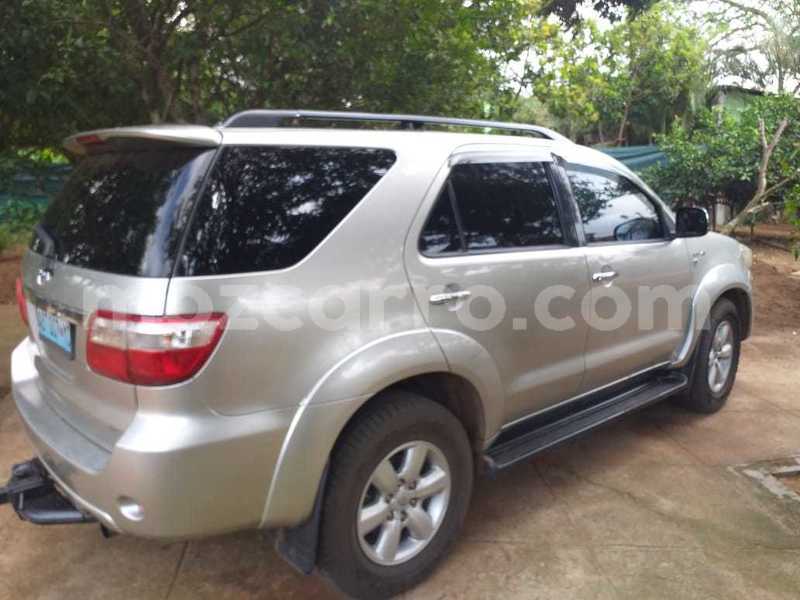 Big with watermark toyota fortuner maputo maputo 11477