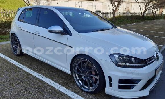 Comprar Usado Volkswagen Golf Branco Carro em Maputo em Maputo Comprar Usado Volkswagen Golf Branco Carro em Maputo em Maputo