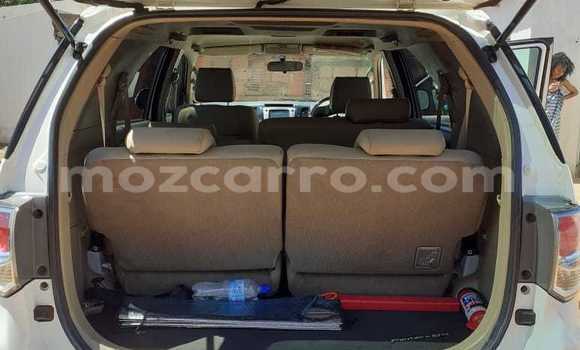 Nunua Ilio tumika Toyota Fortuner Nyeupe Gari ndani ya Maputo nchini Maputo Nunua Ilio tumika Toyota Fortuner Nyeupe Gari ndani ya Maputo nchini Maputo