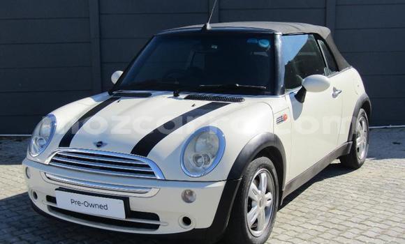 Nunua Ilio tumika MINI Cooper Nyeupe Gari ndani ya Mocambique nchini Nampula Nunua Ilio tumika MINI Cooper Nyeupe Gari ndani ya Mocambique nchini Nampula