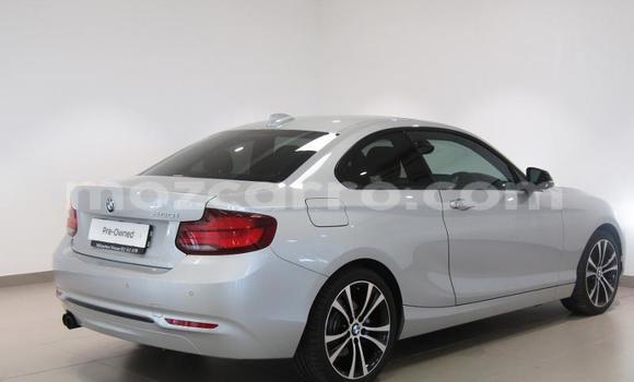 Nunua Ilio tumika BMW 2-Series Fedha Gari ndani ya Beira nchini Sofala Nunua Ilio tumika BMW 2-Series Fedha Gari ndani ya Beira nchini Sofala