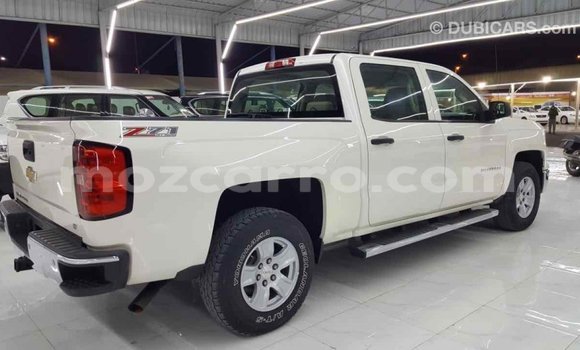 Buy Import Chevrolet Silverado White Car in Import - Dubai in Cabo Delgado Buy Import Chevrolet Silverado White Car in Import - Dubai in Cabo Delgado