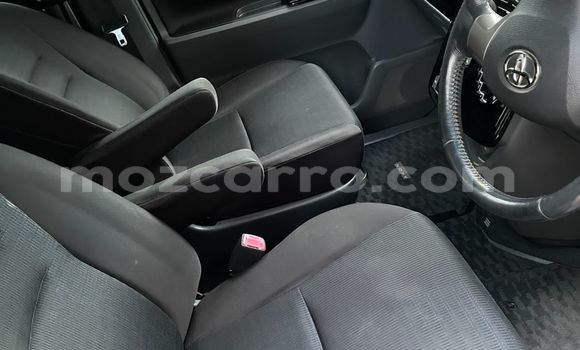 Nunua Ilio tumika Toyota Voxy Nyeusi Gari ndani ya Maputo nchini Maputo Nunua Ilio tumika Toyota Voxy Nyeusi Gari ndani ya Maputo nchini Maputo