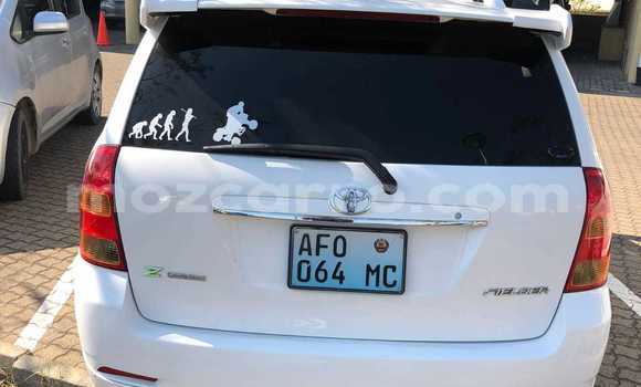 Nunua Ilio tumika Toyota Corolla Nyeupe Gari ndani ya Maputo nchini Maputo Nunua Ilio tumika Toyota Corolla Nyeupe Gari ndani ya Maputo nchini Maputo