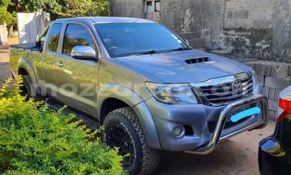 Comprar Usado Toyota Hilux Prata Carro em Maputo em Maputo Comprar Usado Toyota Hilux Prata Carro em Maputo em Maputo