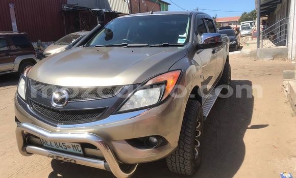Buy Used Mazda BT-50 Brown Car in Maputo in Maputo