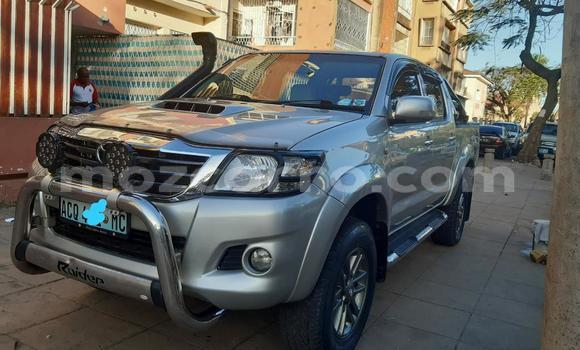 Nunua Ilio tumika Toyota Hiluxe VIGO Brown Gari ndani ya Maputo nchini Maputo Nunua Ilio tumika Toyota Hiluxe VIGO Brown Gari ndani ya Maputo nchini Maputo