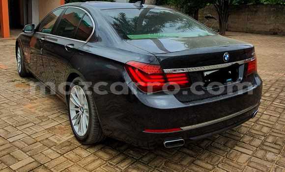 Comprar Usado BMW 7-Series Preto Carro em Maputo em Maputo