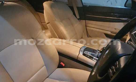 Comprar Usado BMW 7-Series Preto Carro em Maputo em Maputo Comprar Usado BMW 7-Series Preto Carro em Maputo em Maputo