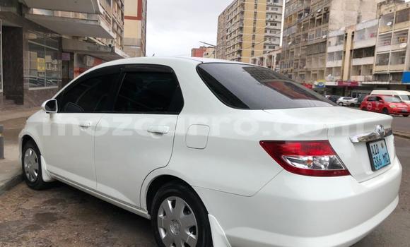 Nunua Ilio tumika Honda Fit Aria Nyeupe Gari ndani ya Maputo nchini Maputo Nunua Ilio tumika Honda Fit Aria Nyeupe Gari ndani ya Maputo nchini Maputo