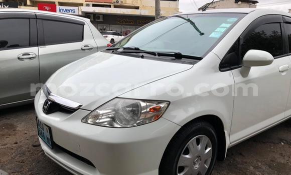 Nunua Ilio tumika Honda Fit Aria Nyeupe Gari ndani ya Maputo nchini Maputo Nunua Ilio tumika Honda Fit Aria Nyeupe Gari ndani ya Maputo nchini Maputo