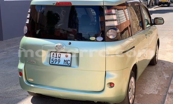 Nunua Ilio tumika Toyota Sienta Kijani Gari ndani ya Maputo nchini Maputo Nunua Ilio tumika Toyota Sienta Kijani Gari ndani ya Maputo nchini Maputo