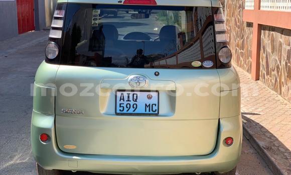 Nunua Ilio tumika Toyota Sienta Kijani Gari ndani ya Maputo nchini Maputo Nunua Ilio tumika Toyota Sienta Kijani Gari ndani ya Maputo nchini Maputo