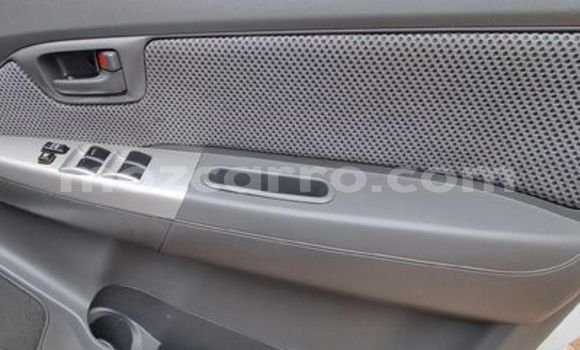 Tenga Tsaru Toyota Hilux Chena Mota in Angoche in Nampula Tenga Tsaru Toyota Hilux Chena Mota in Angoche in Nampula