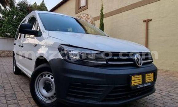 Tenga Tsaru Volkswagen Caddy Chena Mota in Inhaminga in Sofala Tenga Tsaru Volkswagen Caddy Chena Mota in Inhaminga in Sofala