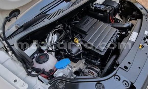 Tenga Tsaru Volkswagen Caddy Chena Mota in Inhaminga in Sofala Tenga Tsaru Volkswagen Caddy Chena Mota in Inhaminga in Sofala