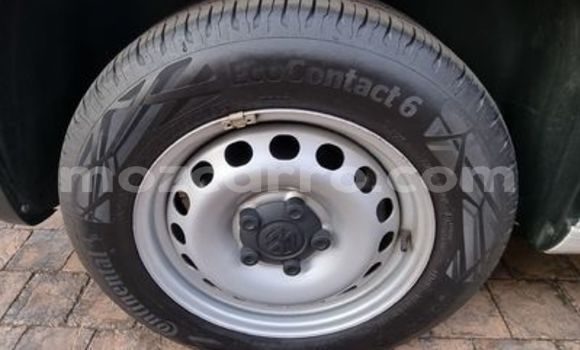 Tenga Tsaru Volkswagen Caddy Chena Mota in Inhaminga in Sofala Tenga Tsaru Volkswagen Caddy Chena Mota in Inhaminga in Sofala