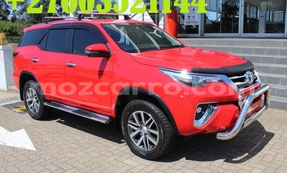 Buy Used Toyota Fortuner Red Car in Maputo in Maputo