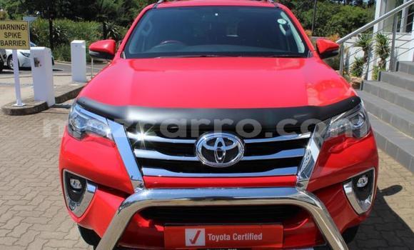 Tenga Tsaru Toyota Fortuner Tsvuku Mota in Maputo in Maputo Tenga Tsaru Toyota Fortuner Tsvuku Mota in Maputo in Maputo