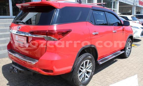 Tenga Tsaru Toyota Fortuner Tsvuku Mota in Maputo in Maputo Tenga Tsaru Toyota Fortuner Tsvuku Mota in Maputo in Maputo