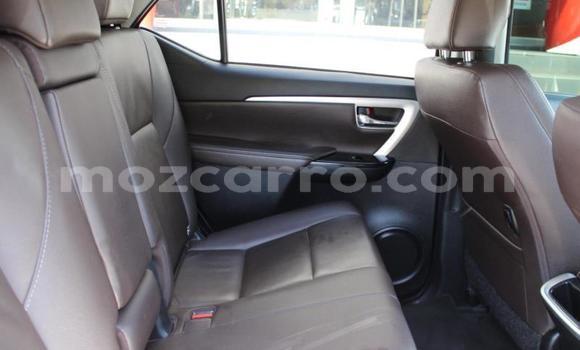 Tenga Tsaru Toyota Fortuner Tsvuku Mota in Maputo in Maputo Tenga Tsaru Toyota Fortuner Tsvuku Mota in Maputo in Maputo