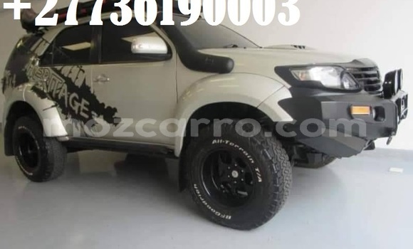 Comprar Usado Toyota Fortuner Branco Carro em Maputo em Maputo Comprar Usado Toyota Fortuner Branco Carro em Maputo em Maputo