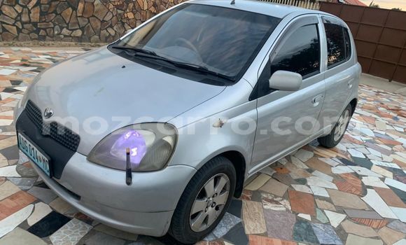 Nunua Ilio tumika Toyota Vitz Fedha Gari ndani ya Maputo nchini Maputo