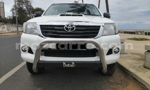 Comprar Usado Toyota Hilux Branco Carro em Maputo em Maputo Comprar Usado Toyota Hilux Branco Carro em Maputo em Maputo