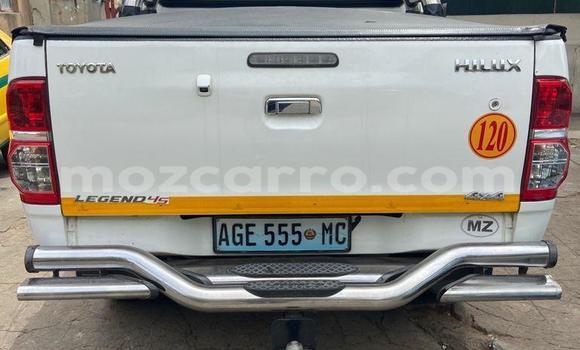 Buy Used Toyota Hilux White Car in Maputo in Maputo Buy Used Toyota Hilux White Car in Maputo in Maputo