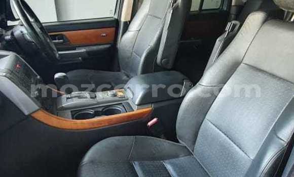 Nunua Ilio tumika Range Rover Range Rover Fedha Gari ndani ya Maputo nchini Maputo Nunua Ilio tumika Range Rover Range Rover Fedha Gari ndani ya Maputo nchini Maputo