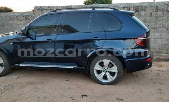 Nunua Ilio tumika BMW X5 Nyeusi Gari ndani ya Maputo nchini Maputo Nunua Ilio tumika BMW X5 Nyeusi Gari ndani ya Maputo nchini Maputo