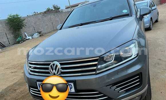 Tenga Tsaru Volkswagen Touareg Sirivha Mota in Maputo in Maputo