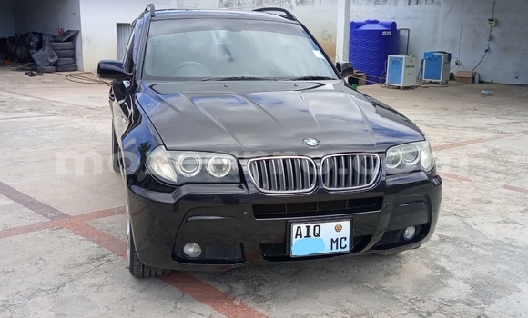 Nunua Ilio tumika BMW X3 Fedha Gari ndani ya Maputo nchini Maputo