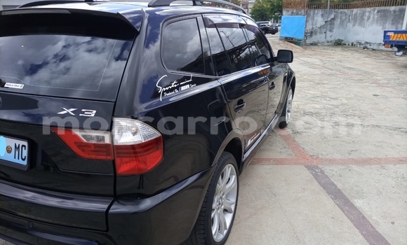Nunua Ilio tumika BMW X3 Fedha Gari ndani ya Maputo nchini Maputo Nunua Ilio tumika BMW X3 Fedha Gari ndani ya Maputo nchini Maputo