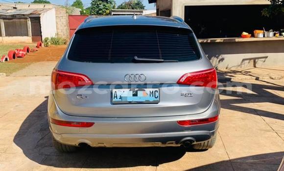 Nunua Ilio tumika Audi Q5 Bluu Gari ndani ya Maputo nchini Maputo Nunua Ilio tumika Audi Q5 Bluu Gari ndani ya Maputo nchini Maputo