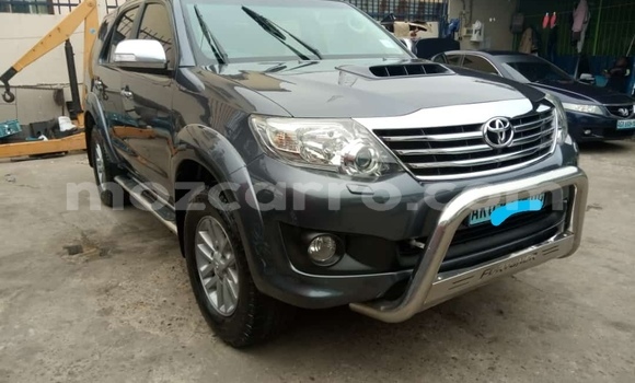 Buy Used Toyota Fortuner Silver Car in Maputo in Maputo