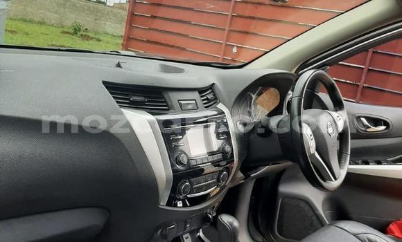 Nunua Ilio tumika Nissan Navara Calibre Fedha Gari ndani ya Maputo nchini Maputo Nunua Ilio tumika Nissan Navara Calibre Fedha Gari ndani ya Maputo nchini Maputo