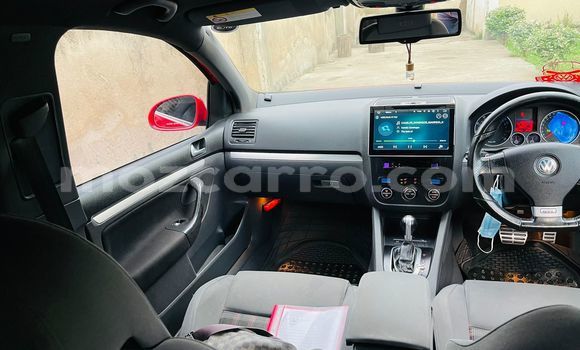 Nunua Ilio tumika Volkswagen Golf Nyekundu Gari ndani ya Maputo nchini Maputo Nunua Ilio tumika Volkswagen Golf Nyekundu Gari ndani ya Maputo nchini Maputo